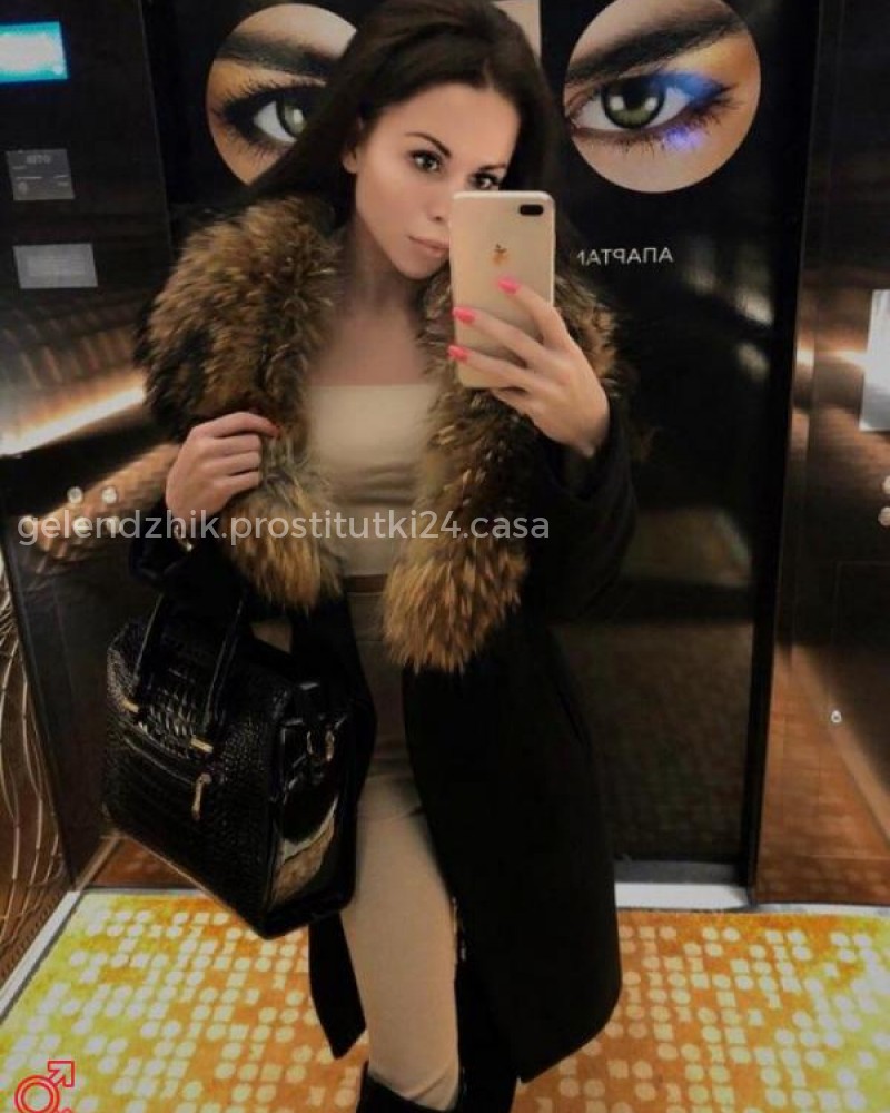 Анкета проститутки Илона - метро Строгино, возраст - 22