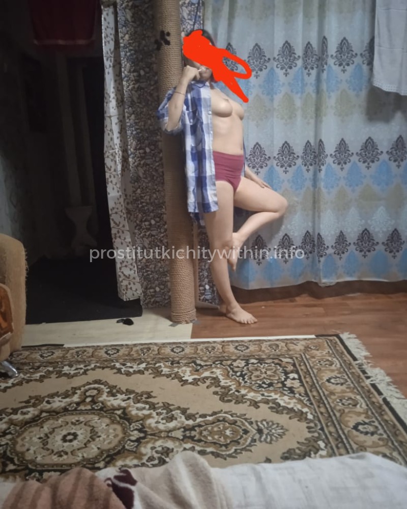 Анкета проститутки Леся - метро Коломенское, возраст - 22